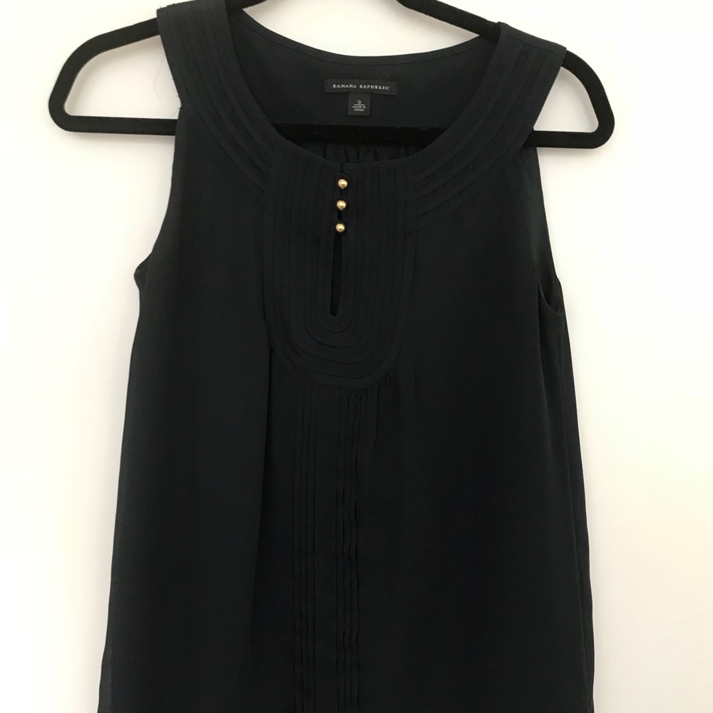 Navy Sleeveless Blouse
